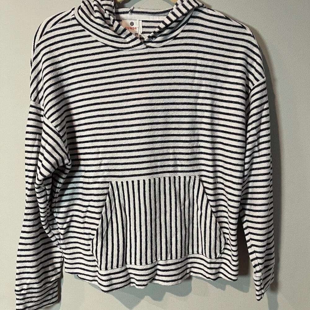 Sundry Striped Size Small Cropped Hoodie, Black & White - NWT